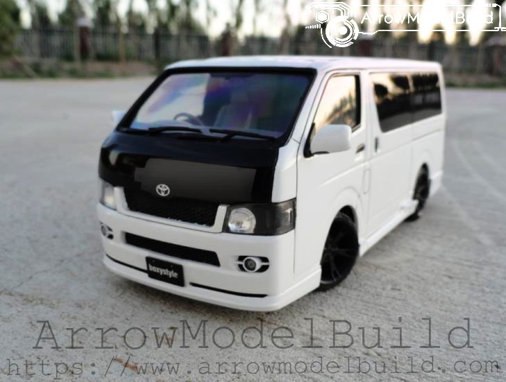 Picture of AeroModelBuild Toyota Hi-Ace Built & Painted 1/24 Model Kit