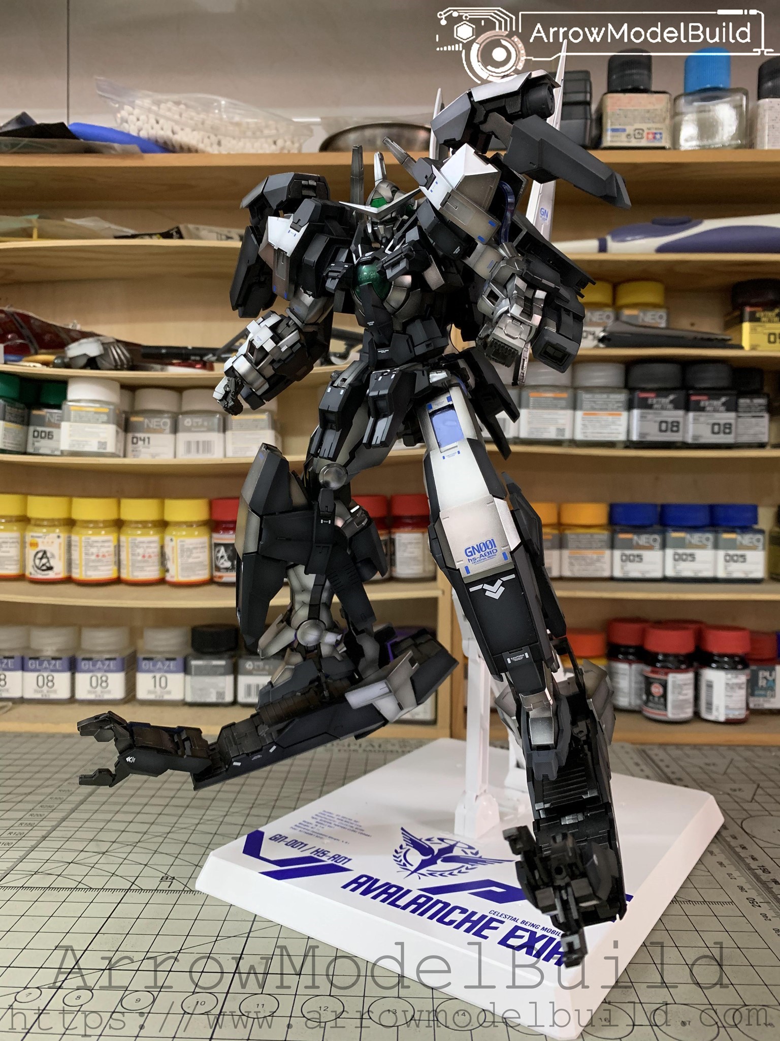 Picture of AeroModelBuild Avalanche Exia Gundam (Black Ver) Built & Painted MG 1/100 Model Kit