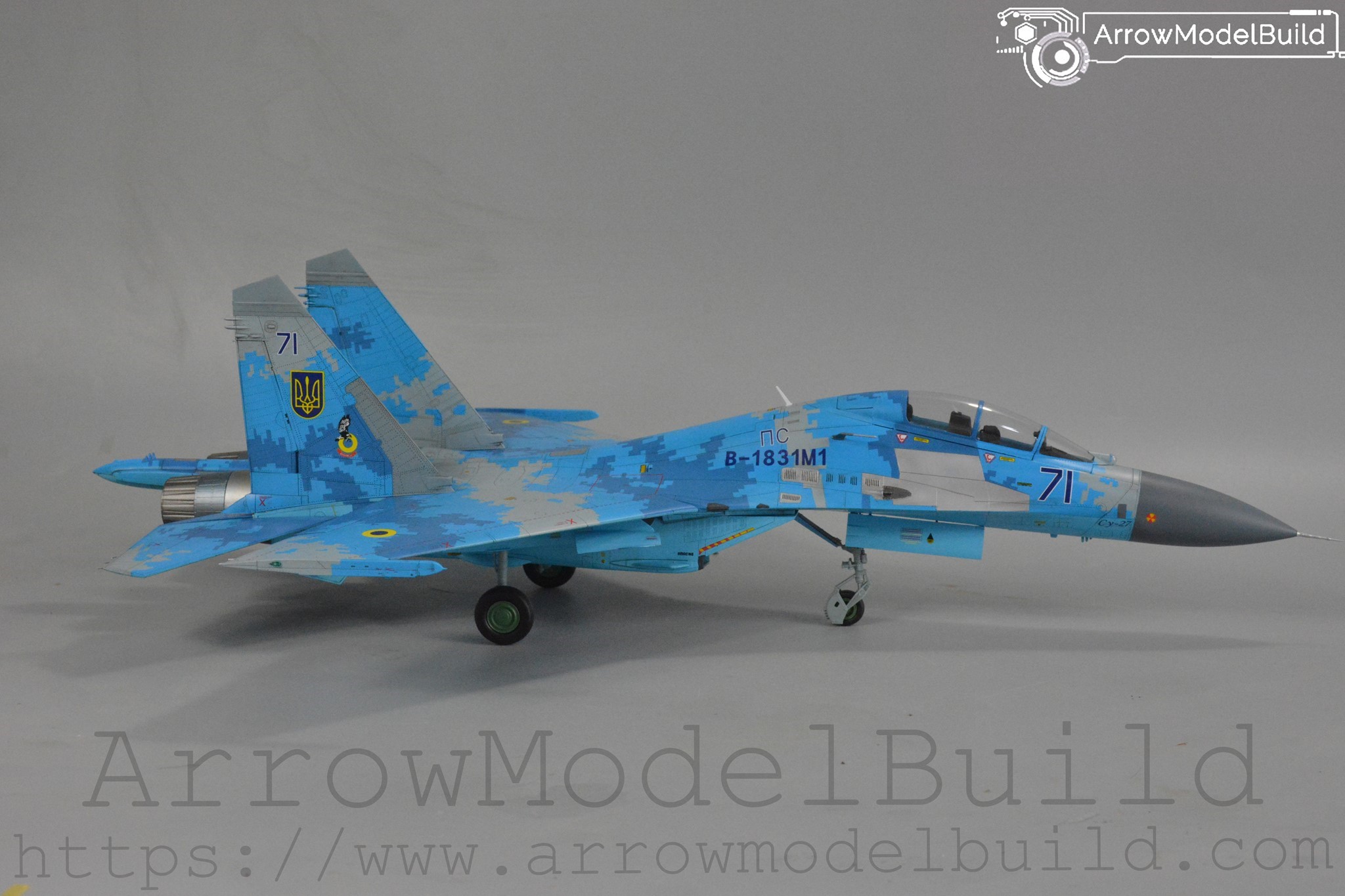 Picture of AeroModelBuild Ukr Su-27ub Built & Painted 1/48 Model Kit