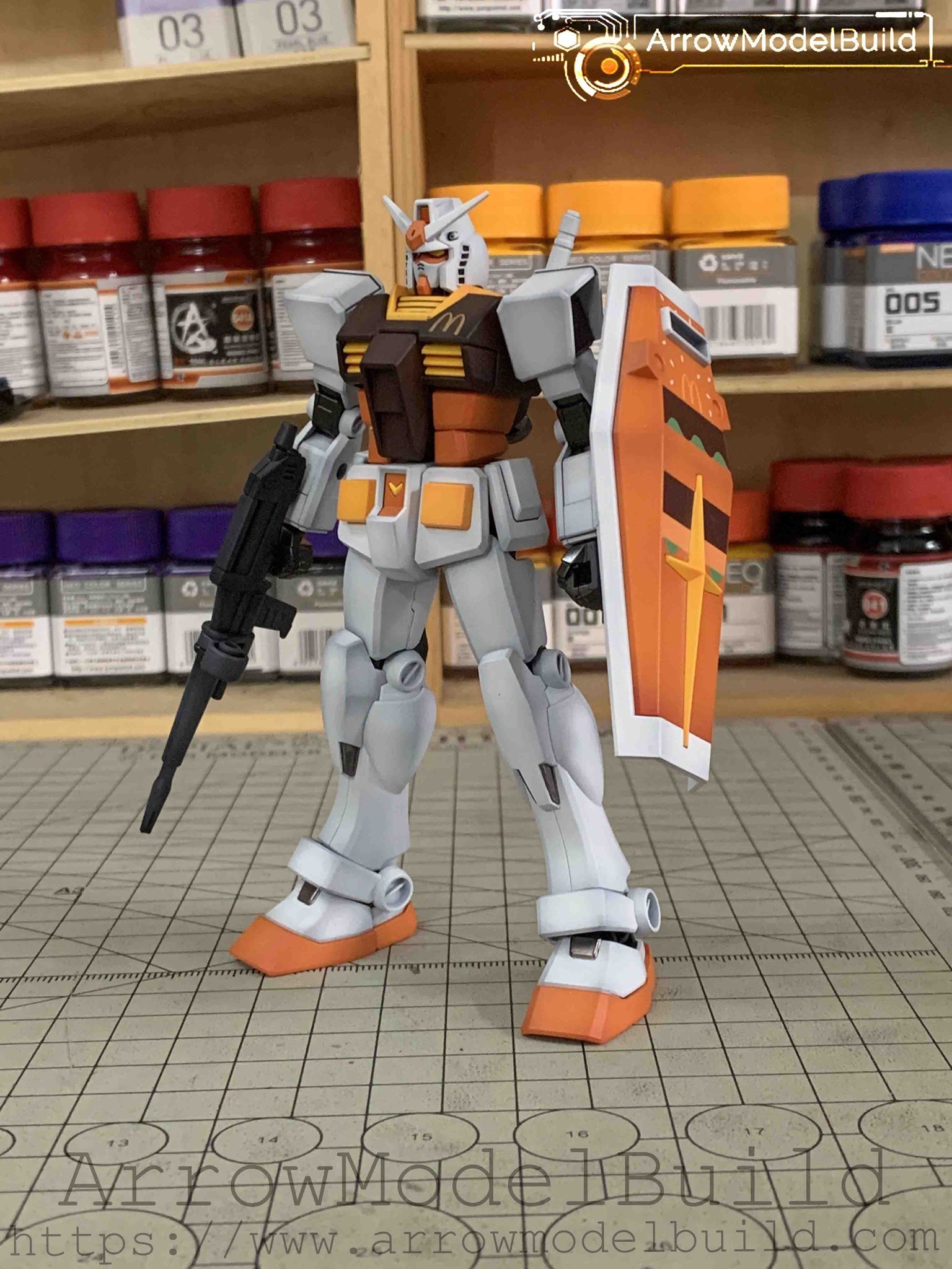 Picture of AeroModelBuild RX-78-2 Gundam (Mcd's Version) Built & Painted EG 1/144 Model Kit