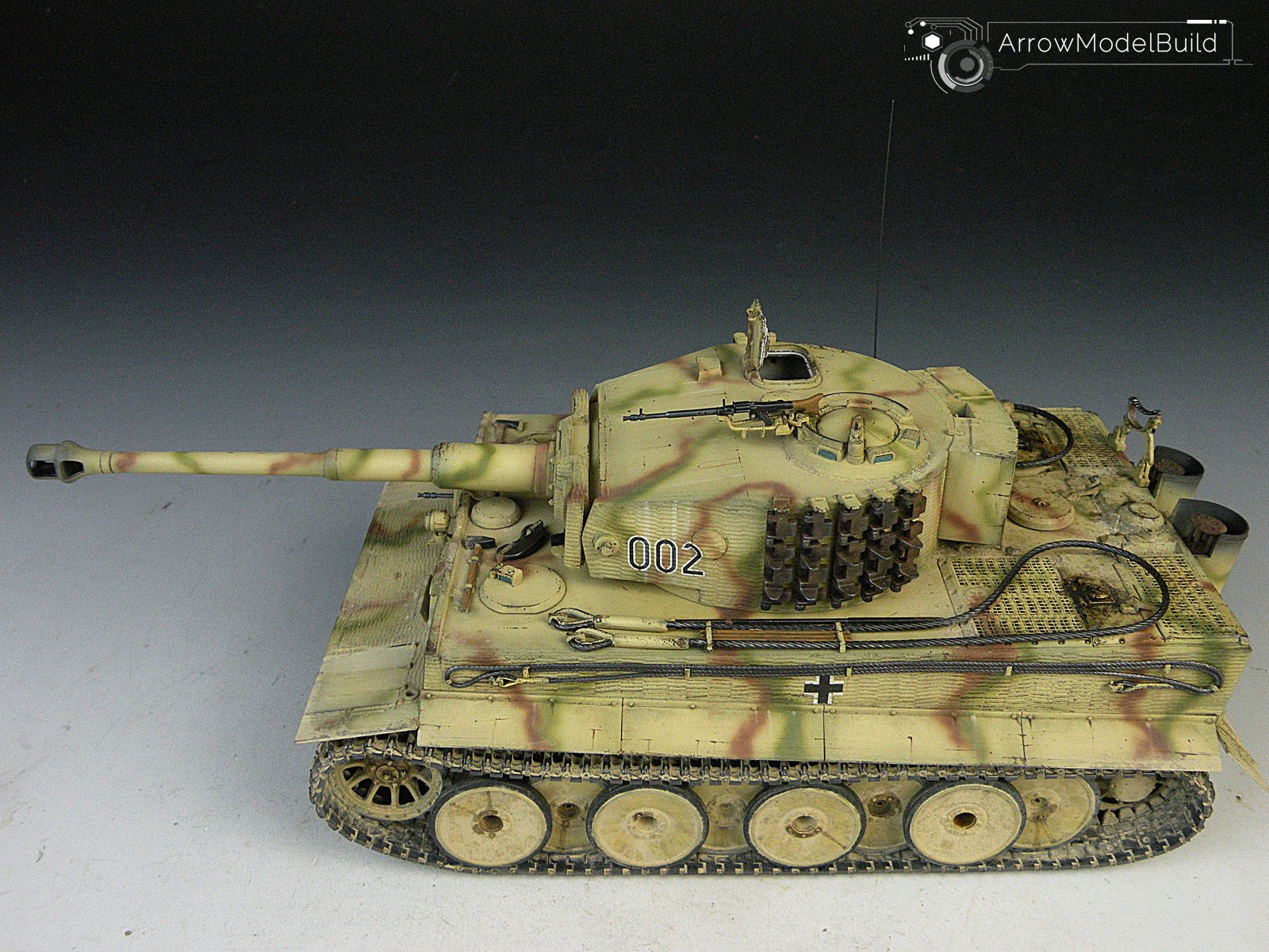 Picture of AeroModelBuild Tiger I Tank Middle Type Built & Painted 1/35 Model Kit
