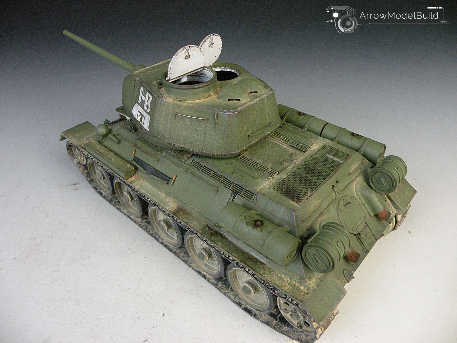 Picture of AeroModelBuild Soviet T-34/85 Tank  Built & Painted 1/35 Model Kit