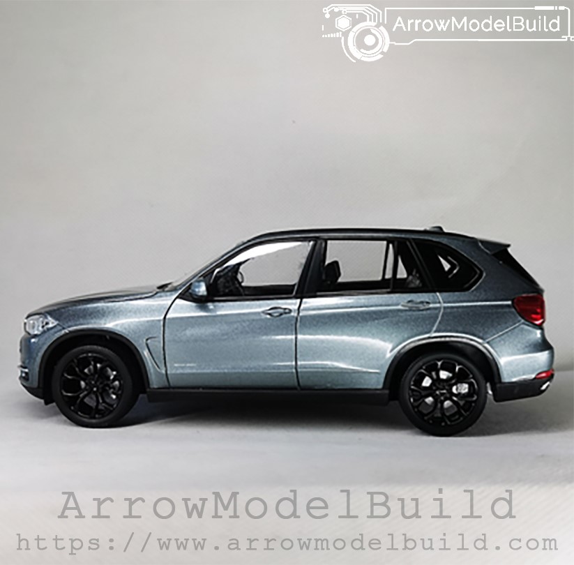 Picture of AeroModelBuild BMW X5 (Titan Silver) Black Wheel Edition Built & Painted 1/24 Model Kit