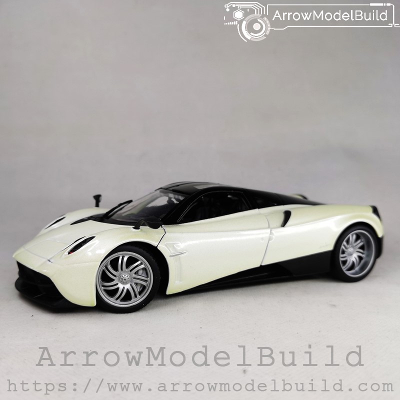 Picture of AeroModelBuild Pagani Hyuara (Pearl Snow White) Built & Painted 1/24 Model Kit