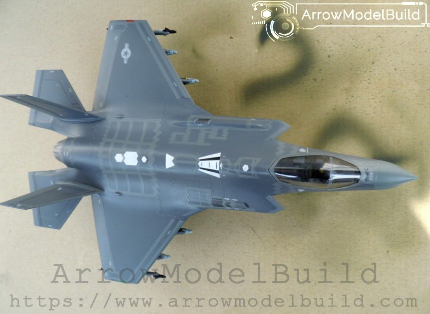 Picture of AeroModelBuild American F-35 Lightning II Fighter Jet Built & Painted 1/72 Model Kit