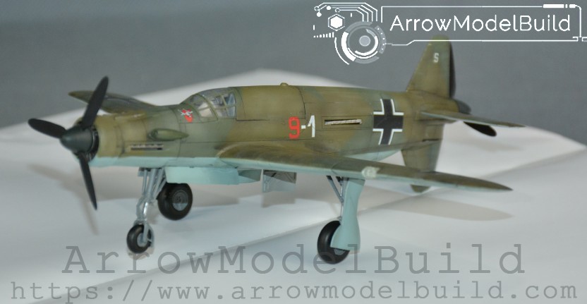 Picture of AeroModelBuild German Do-335a Fighter Jet Built & Painted 1/72 Model Kit