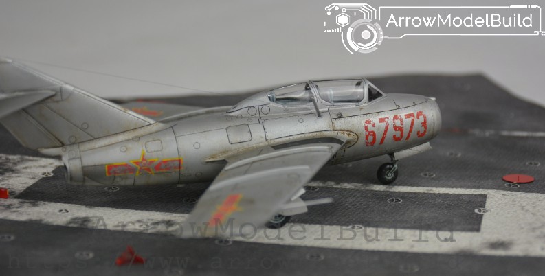 Picture of AeroModelBuild Umige-15uti mig-15 uti Trainer Built & Painted 1/72 Model Kit