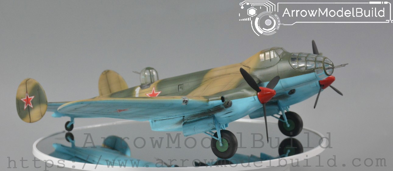 Picture of AeroModelBuild Former Soviet Union Leaf 2 Leaf-2 Bomber Built & Painted 1/72 Model Kit