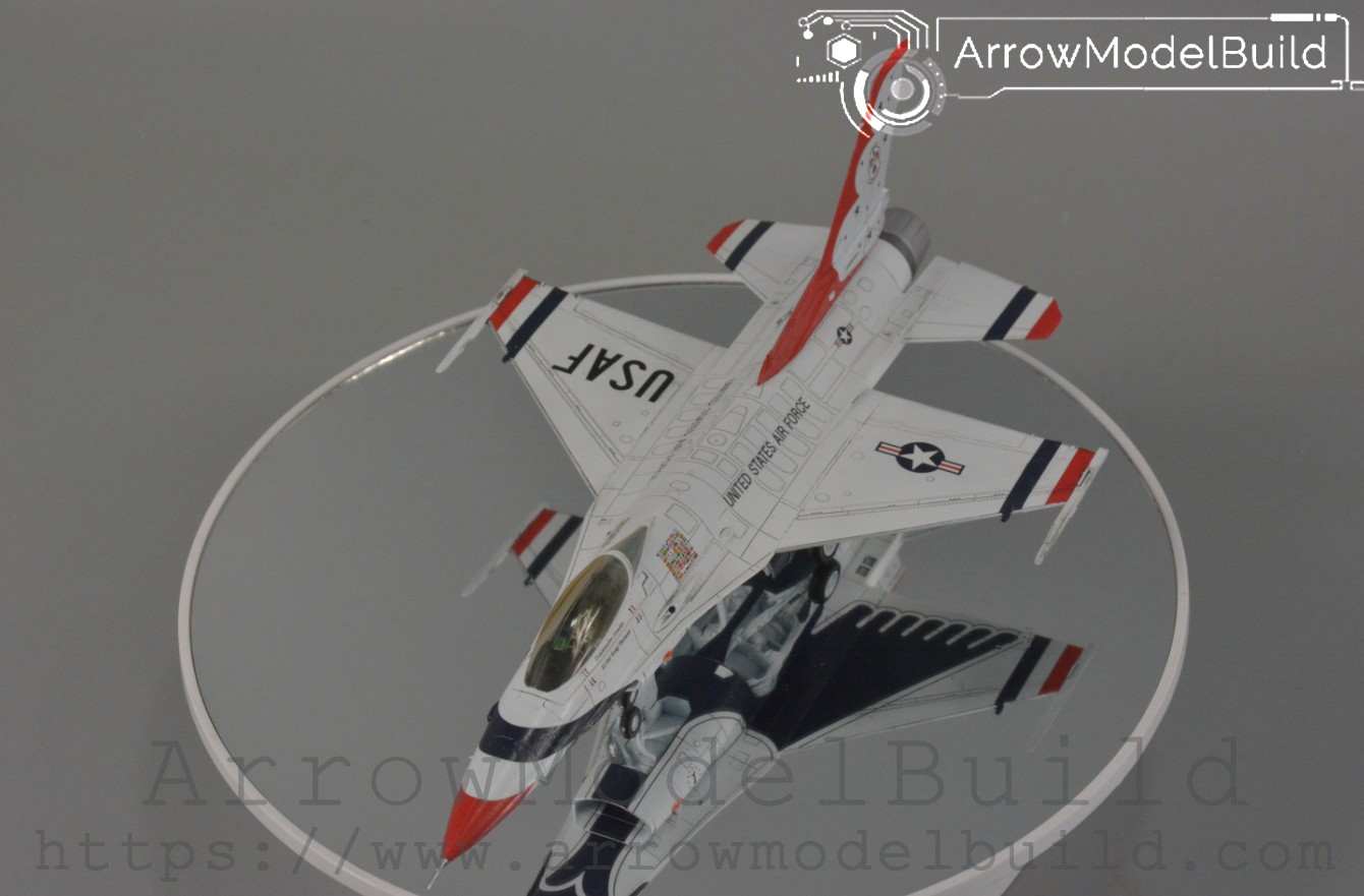 Picture of AeroModelBuild Admiral F-16 Thunderbird Aerobatic Team Built & Painted 1/72 Model Kit