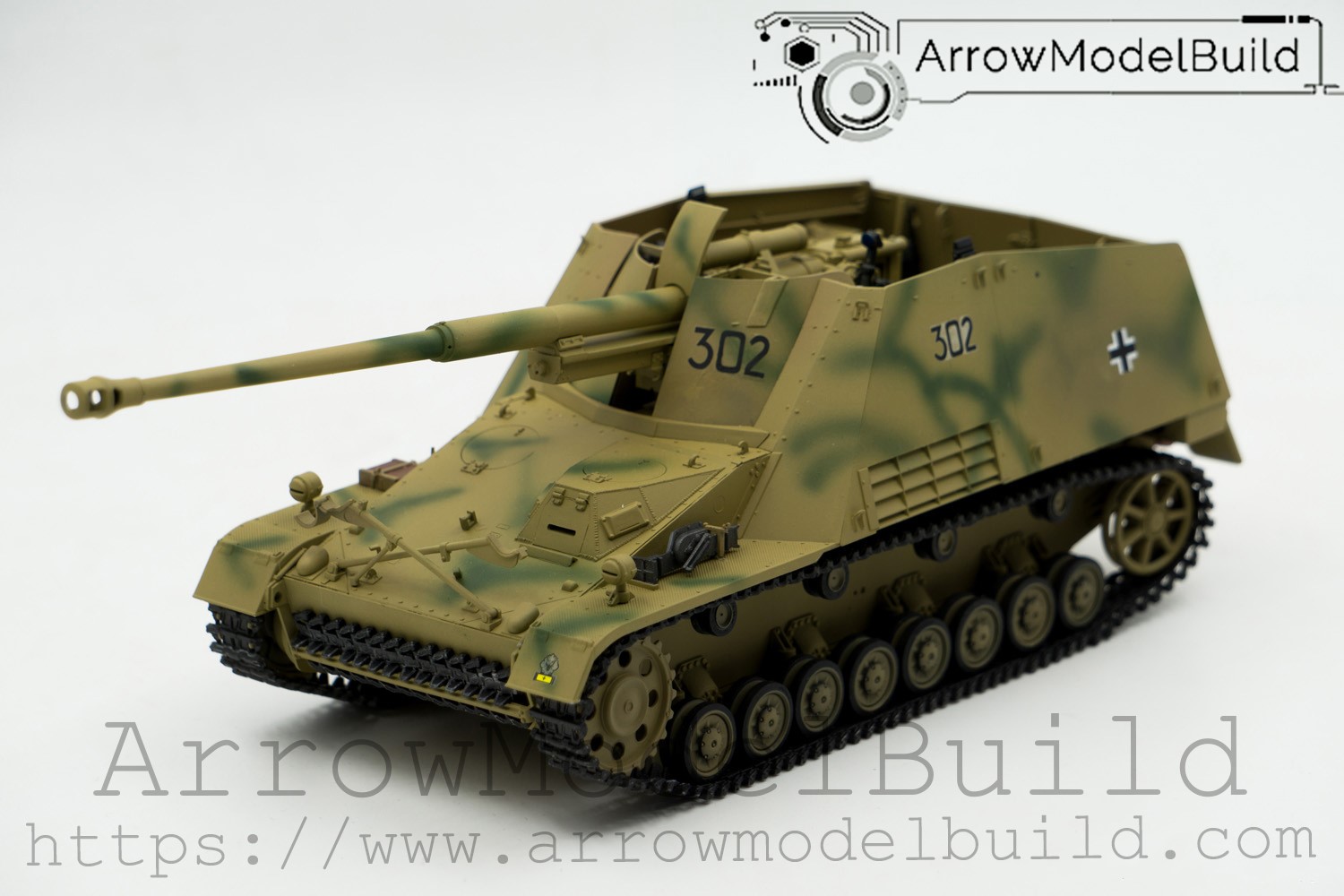 Picture of AeroModelBuild Hufeng Hornet Self-Propelled Artillery Built & Painted 1/35 Model Kit