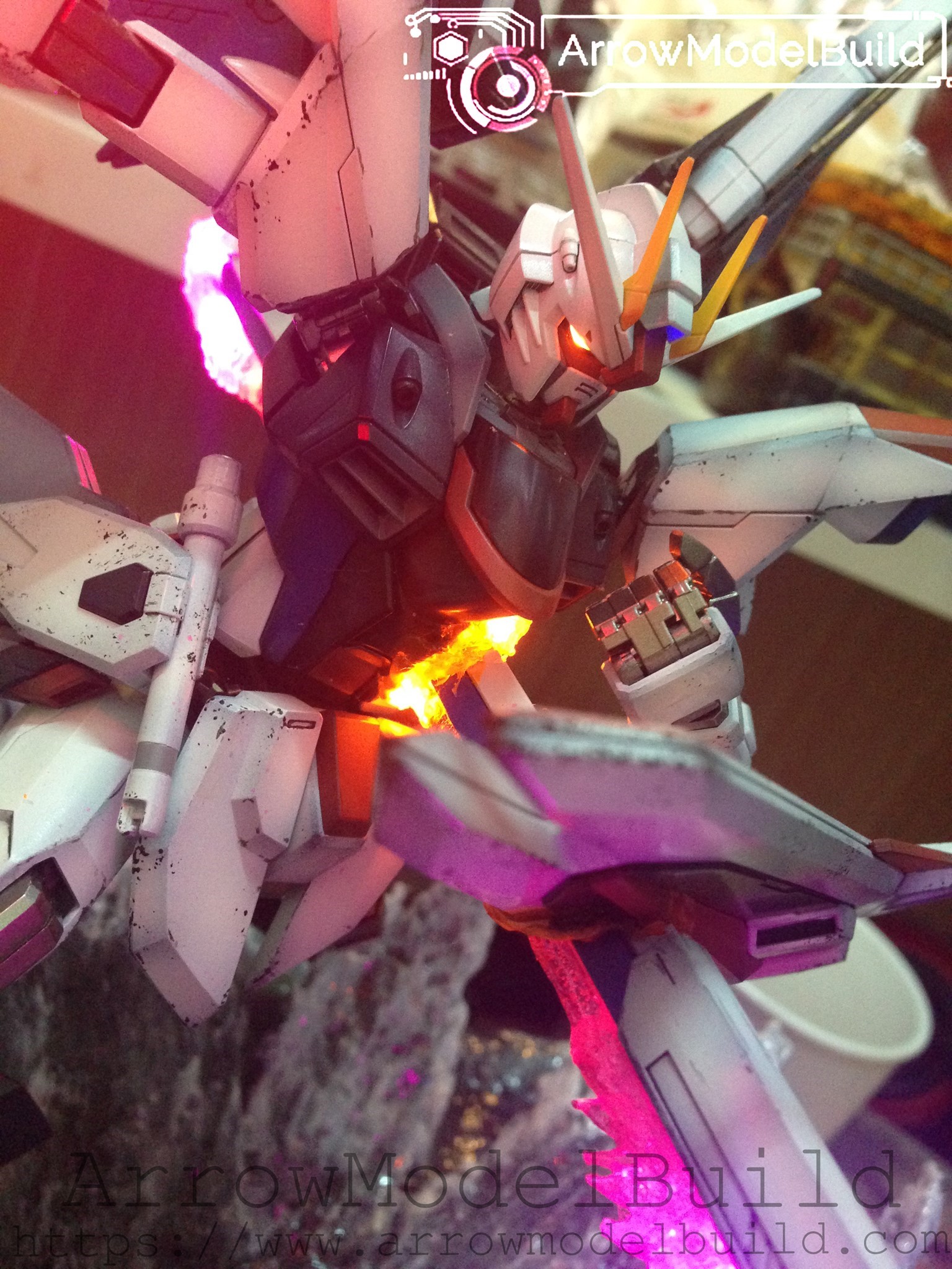 Picture of AeroModelBuild Pulse Gundam Animation Battle Scene Built & Painted 1/100 Model Kit