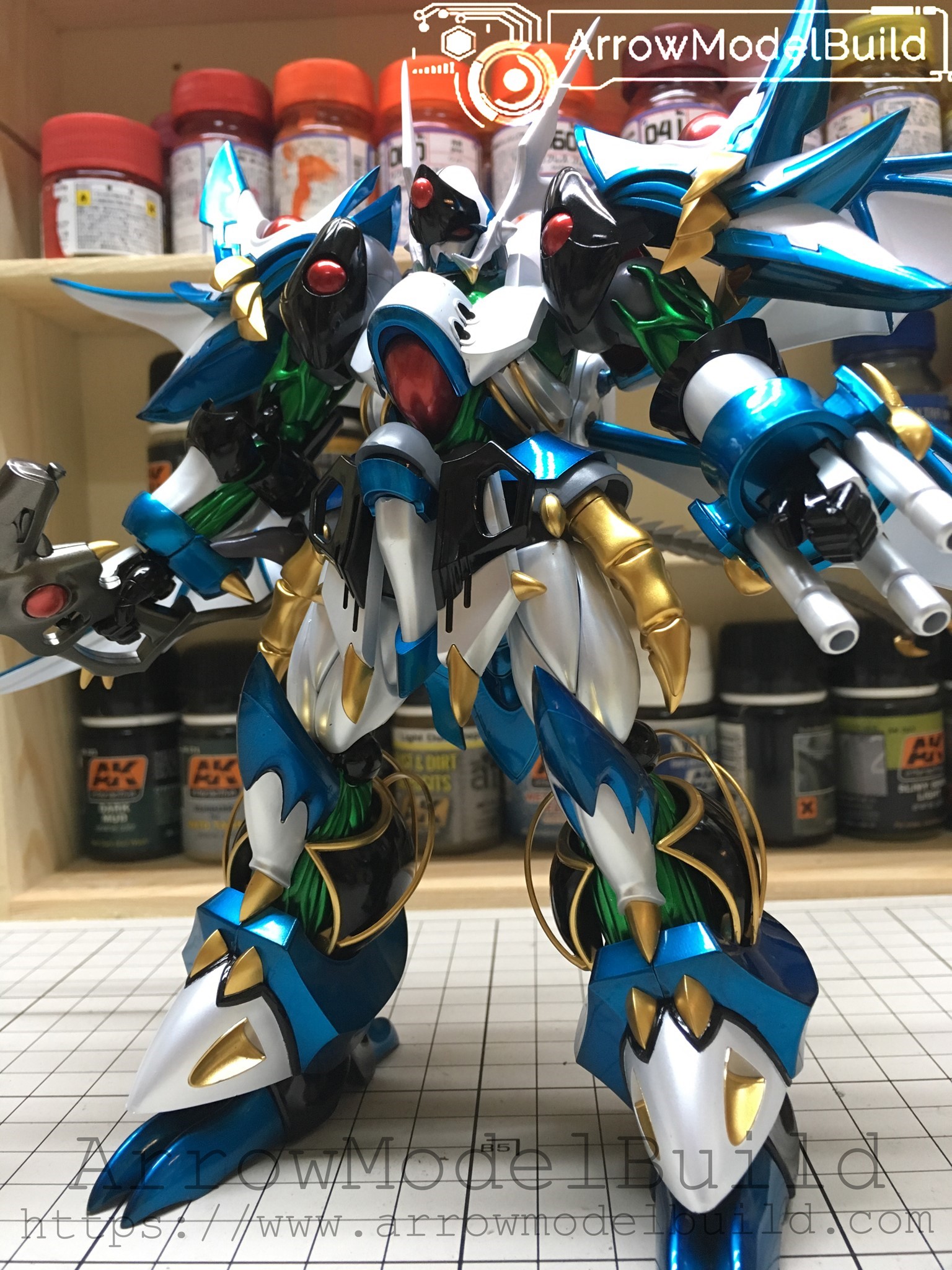 Picture of AeroModelBuild Kotobukiya Rein Weissritter (Metal Color) Built & Painted 1/100 Model Kit