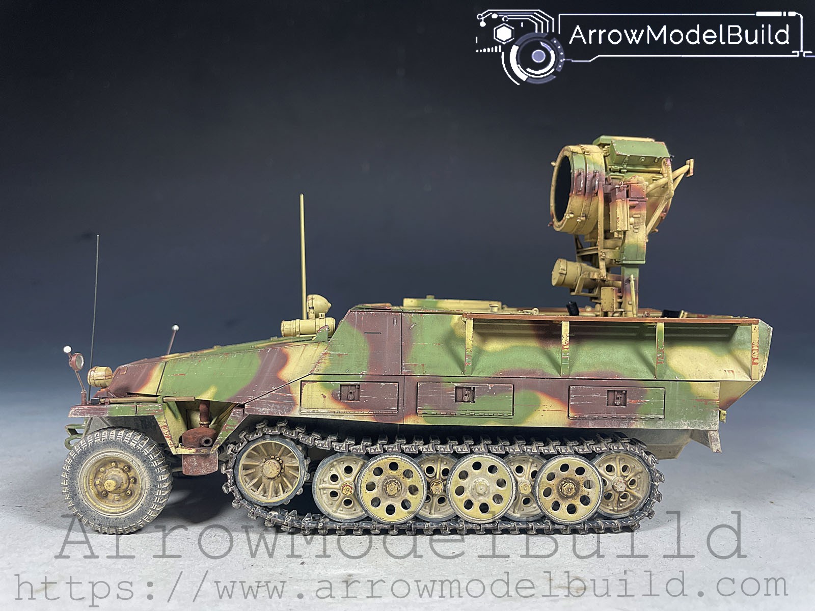 Picture of AeroModelBuild Searchlight 251 Armored Vehicle Owl Built & Painted 1/35 Model Kit