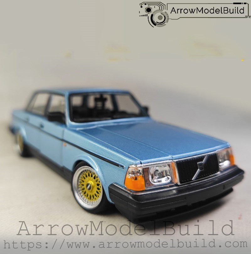 Picture of AeroModelBuild Volvo 240GL (Viking Blue) Built & Painted 1/24 Model Kit
