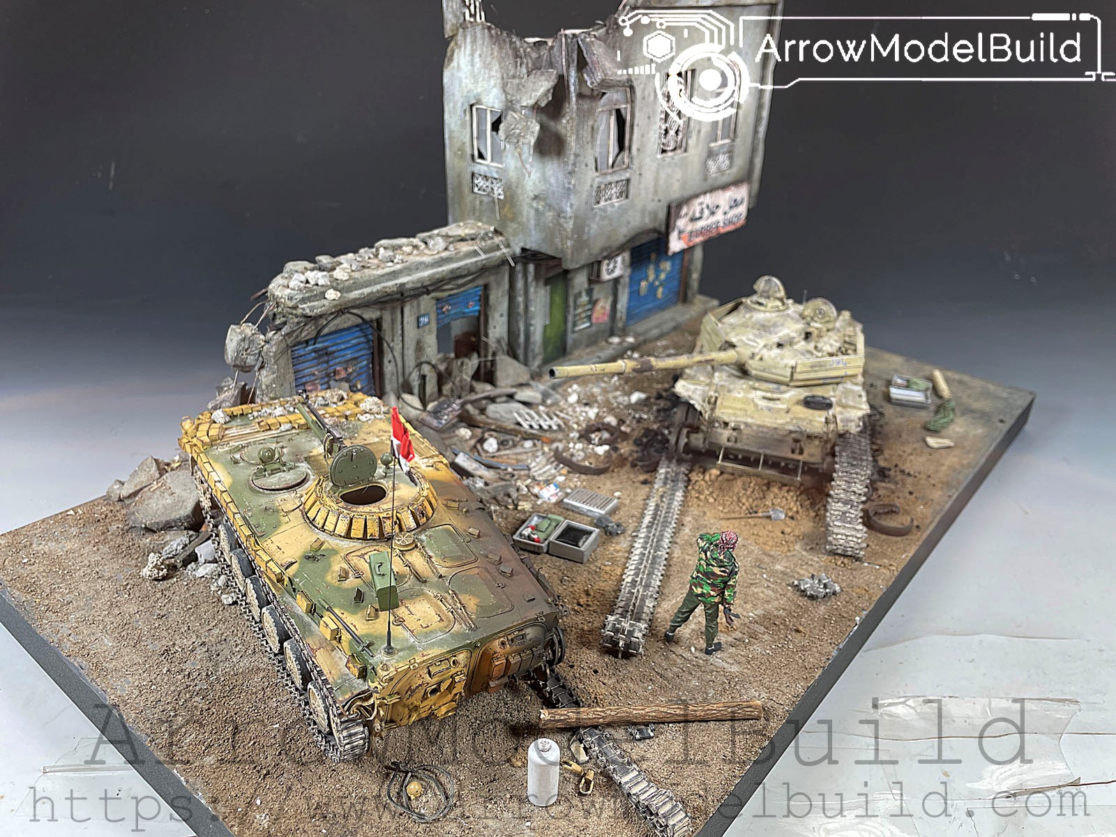 Picture of AeroModelBuild T-72+BMP Scene Built & Painted 1/35 Model Kit